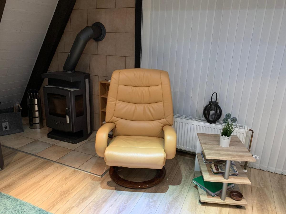 Natur Pur - Waldurlaub Im Tiny House Ronshausen Exteriér fotografie