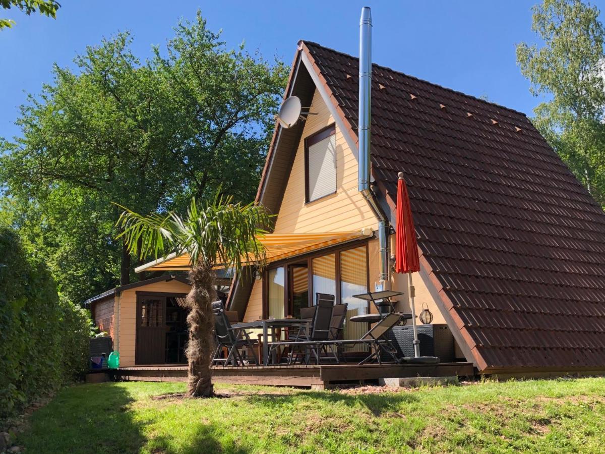 Natur Pur - Waldurlaub Im Tiny House Ronshausen Exteriér fotografie
